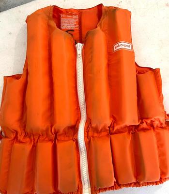 Life Jacket Lot Of 6 & Carry Bag