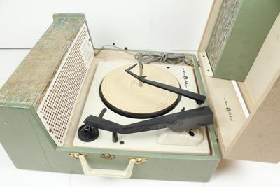 Vintage Voice of Music VM Model 305 Suitcase Record Player