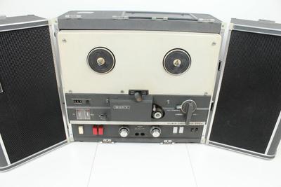 Vintage Sony Tapecorder 500A Reel to Reel Tape Recorder