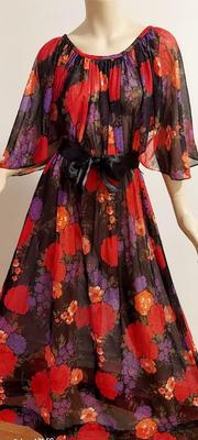 Vtg 1960s-70s Solo San Francisco Maxi Fluid