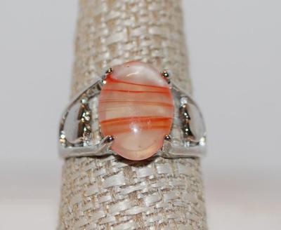 Size 8½ STERLING SILVER .925 Orange & Cream Ring with 2 Hearts On Band Design (5.8g)