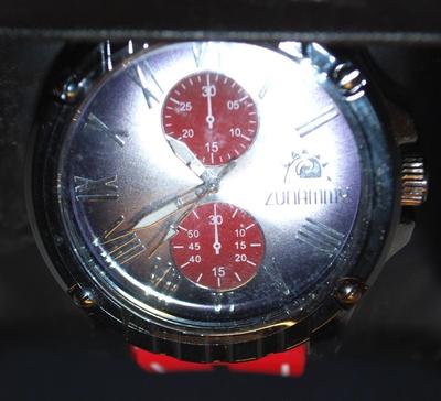 "ZUNAMMY BRAND" Triple Dial Watch with Box