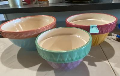 Set of Three Vintage Fioriware and Jardinware Art Pottery Bowls