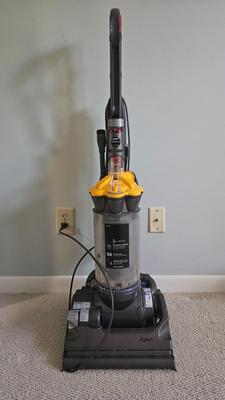 Dyson DC33 Vacuum (B1-DW)