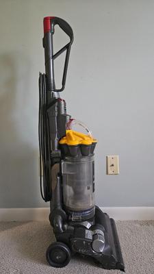Dyson DC33 Vacuum (B1-DW)