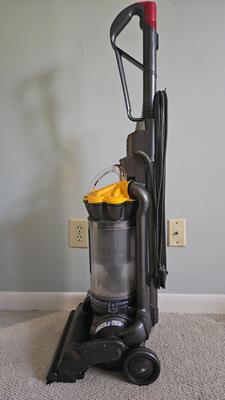 Dyson DC33 Vacuum (B1-DW)