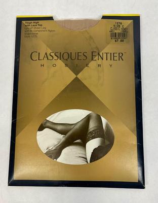Thigh High Nylons Classiques Entier Hosiery NEW in PACKAGE size c style 1270 honey color