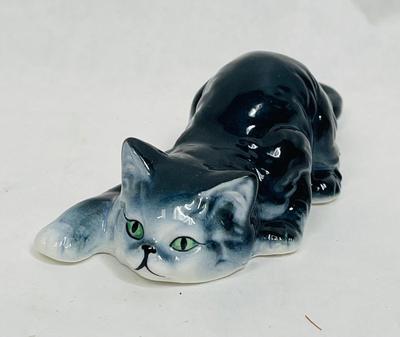 Cats of Character Cat Crouching Cat Danbury Mint