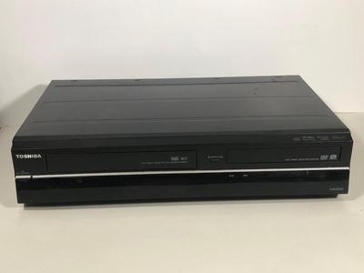 LOT 171: Toshiba DVD/VCR Model CVR670KU