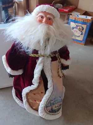 Numbered Thomas Kincade Santa with Santa's from around the world figures