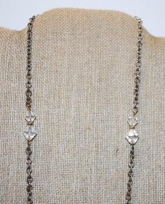 Vintage Style Acrylic Rhombus Beads on a Gold Tone Necklace Chain 28