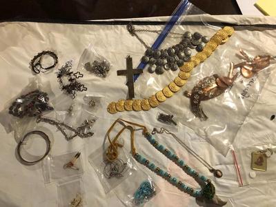 AS IS Jewelry Lot | Lot Seven