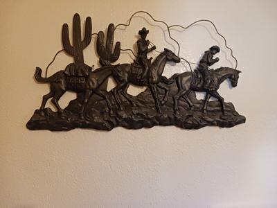 BRONZE STYLE WESTERN WALL HANGING