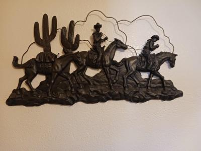 BRONZE STYLE WESTERN WALL HANGING