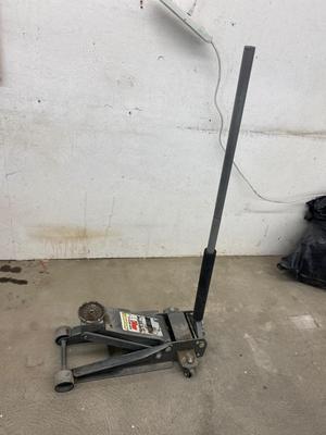 4 Ton Low Profile Floor Jack!