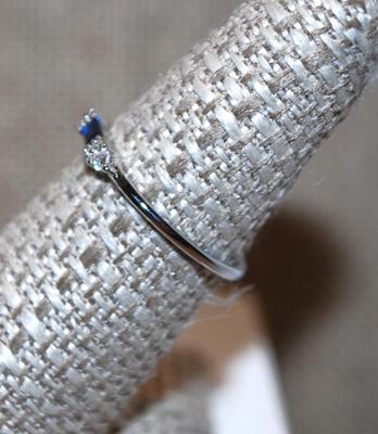 Size 7 Dainty Blue Rectangle Stone Ring on a Silver Tone Band (1.0g)
