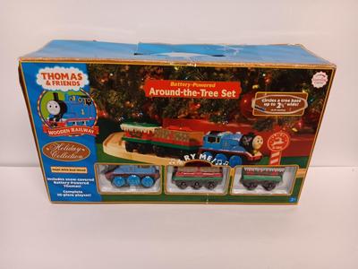 Thomas & Friends around-the-tree set Battery powered