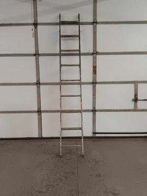 Cuprum Extension Ladder Model 554-16 Ladder size 16 foot - 200 lb. duty rating