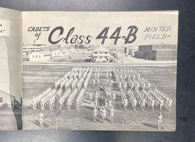 1944 Echelon USAAF Yearbook Minter Field Class 44-B
