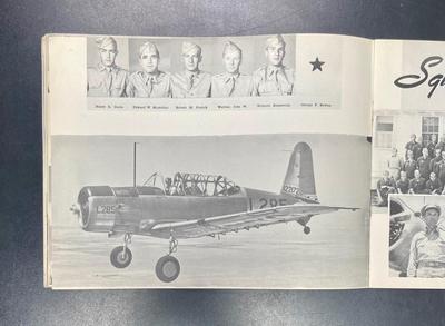 1944 Echelon USAAF Yearbook Minter Field Class 44-B