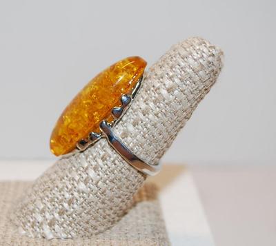 Size 8¼ "Jurassic Amber" Styled Large "Gel" Oval Ring (7.0g)