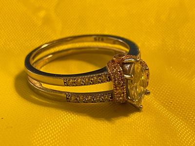 Ladies Sterling Silver CZ Ring Size 11-3/4 in VG Preowned Condition as Pictured.