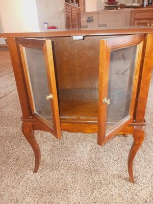 DISPLAY TABLE AND DOLL BENCH