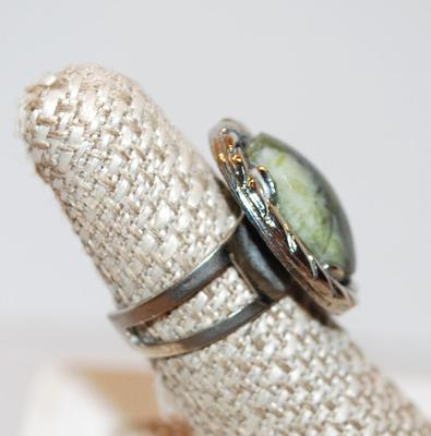 Size 7 Gray/Green Agate Style Stone Open Band Ring (10.0g)