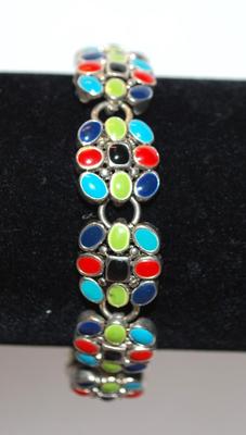 9 Clusters Each with 9 Multicolor Stones Bracelet with Magnetic Clasp 7½