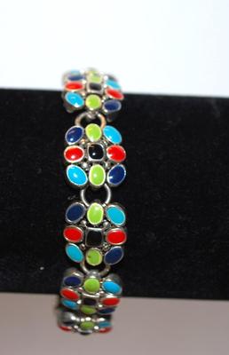 9 Clusters Each with 9 Multicolor Stones Bracelet with Magnetic Clasp 7½" Full Length