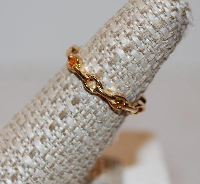 Size 6½ Gold Tone Spaced-Chain Link Style Ring (1.4g)