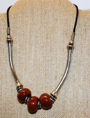 Metal Side-Braced Necklace with Ceramic Brown Spheres Size 13