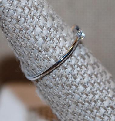 Size 7 Dainty Blue Rectangle Stone Ring on a Silver Tone Band (1.0g)