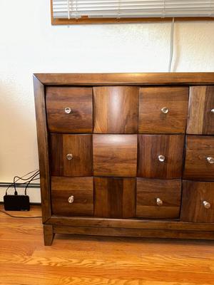 6 DRAWER DRESSER