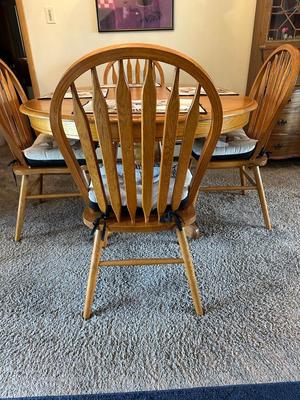DINING TABLE WITH 4 CHAIRS