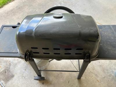 BACKYARD GRILL 3-BURNER GAS GRILL WITH SIDE BURNER, GRILL BASKETS AND 2 PROPANE TANKS