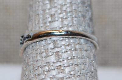 Size 8½ All Silver Tone "Mushroom" Ring (2.9g)
