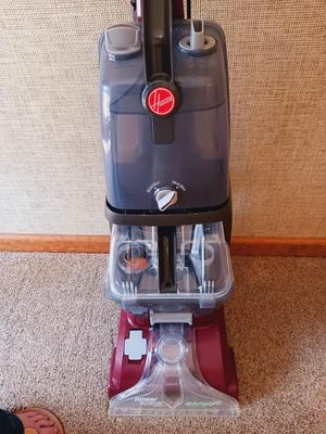 LIKE NEW HOOVER POWER SCRUB CARPET CLEANER