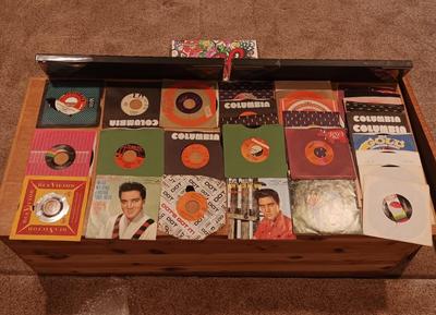 SOME GREAT MUSIC ON 45'S VINYL
