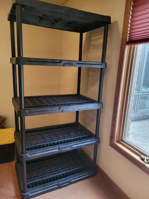 1 HEAVY DUTY STORAGE SHELF