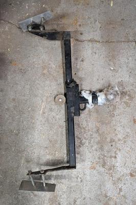 Hitch Arm and Ball Hitch