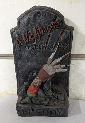 1997 Illusive Concepts Freddy Krueger Headstone