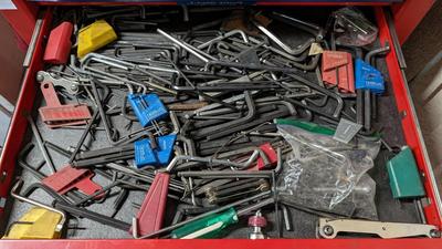 Hex Keys and Allen Wrenches