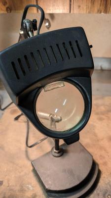 Illuminated Magnifying Lamp
