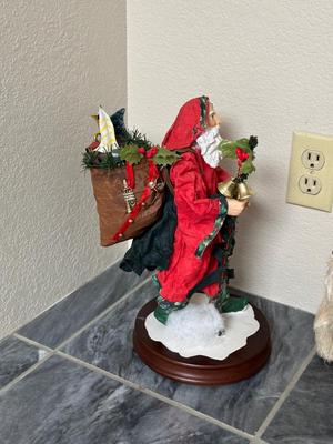 CHRISTMAS DECOR