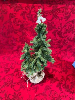 SANTA TREE TOPPER, TABLE TOP CHRISTMAS TREE AND HANGING MERRY CHRISTMAS SIGN