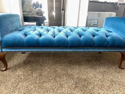 BEAUTIFUL BACKLESS ROLLED ARMED TUFTED BENCH