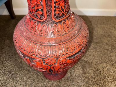 CHINESE CINNABAR LACQUERED VASE