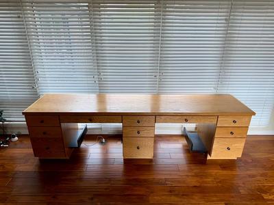 9 FOOT WOODEN DOUBLE DESK/WORKSTATION WITH 11 DRAWERS