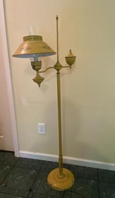 Vintage Harvest Gold Metal Tole Floor Lamp